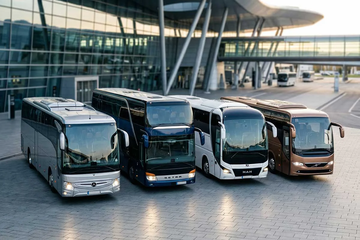 porównanie autokarów: Mercedes, Setra, MAN i Volvo