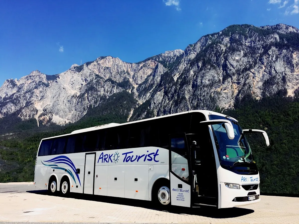 Autokar i flota firmy ARKO-TOURIST / Arkadiusz Hernet