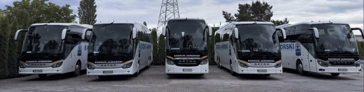 Autokar i flota firmy Biuro Podróży EXODUS JAWORSKI i wspólnicy sp. z o.o.