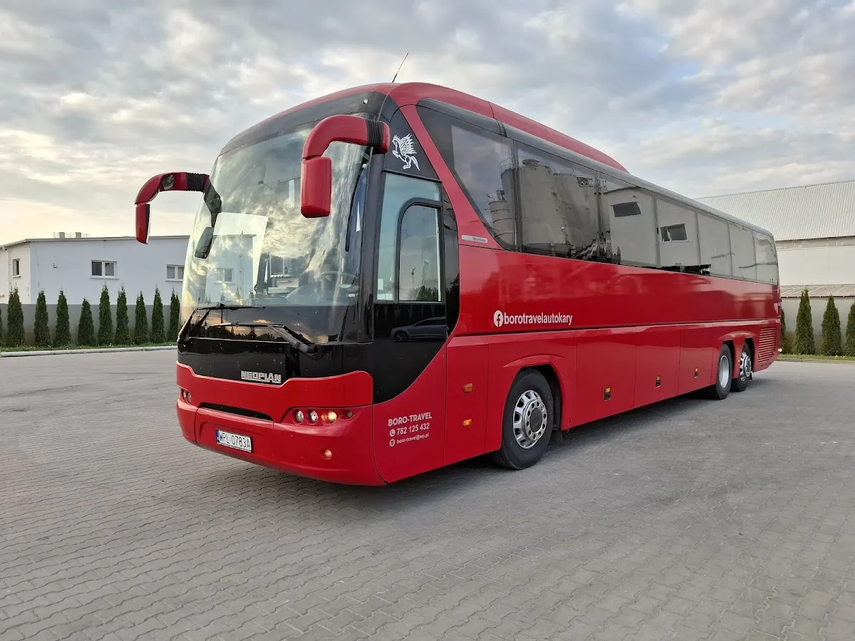 Autokar i flota firmy BORO-TRAVEL Szymon Borowski