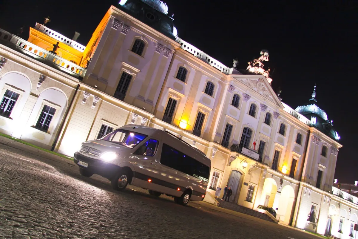 Autokar i flota firmy BuraBus