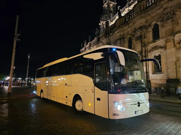 Bydgoski Bus - wynajem autokarów