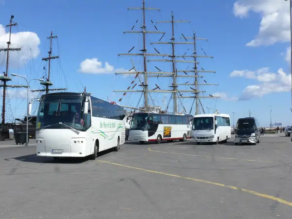 Firma Autokarowa Dobrucki - przewóz osób, Autokary, Transport Gdynia