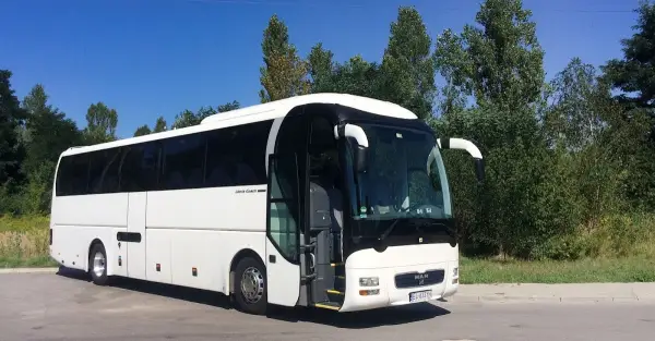 Iwa-Trans Wynajem Autokarów