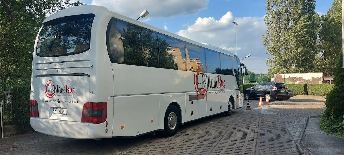 Autokar i flota firmy Mambus - Wynajem autokarów