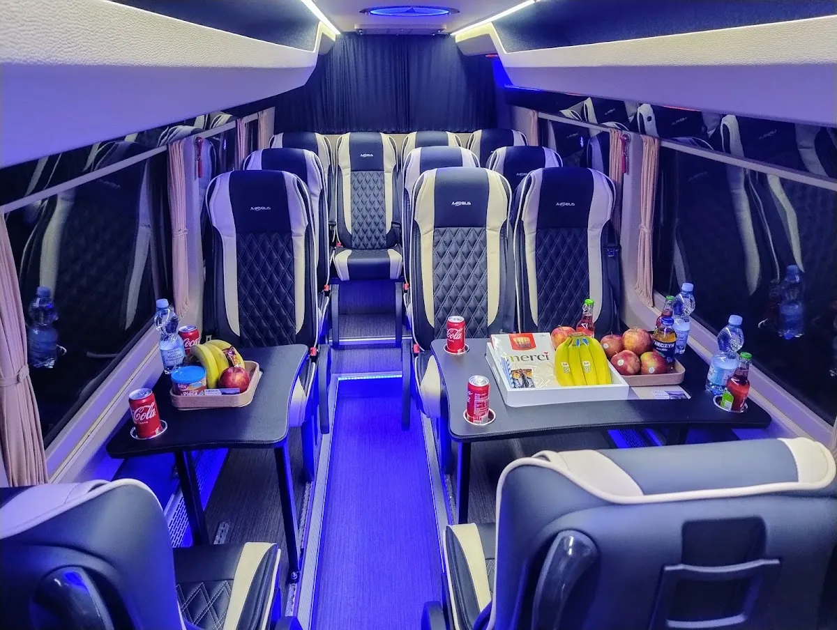 Autokar i flota firmy M.P BUS Marcin Pawełniak - Wynajem busa z kierowcą Łódź