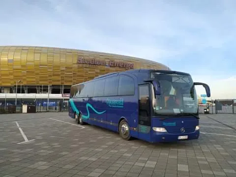 Autokar i flota firmy Przewozy Autokarowe Jacek Opaczewski