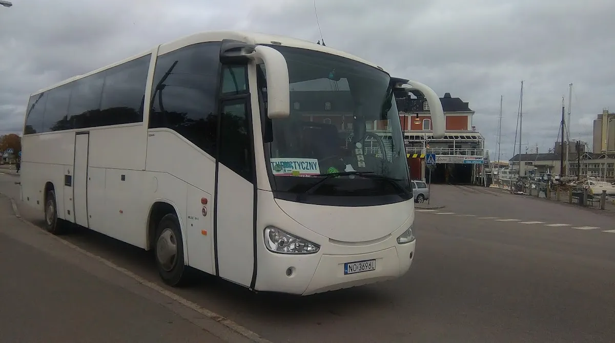 Autokar i flota firmy Sztadex-Bus