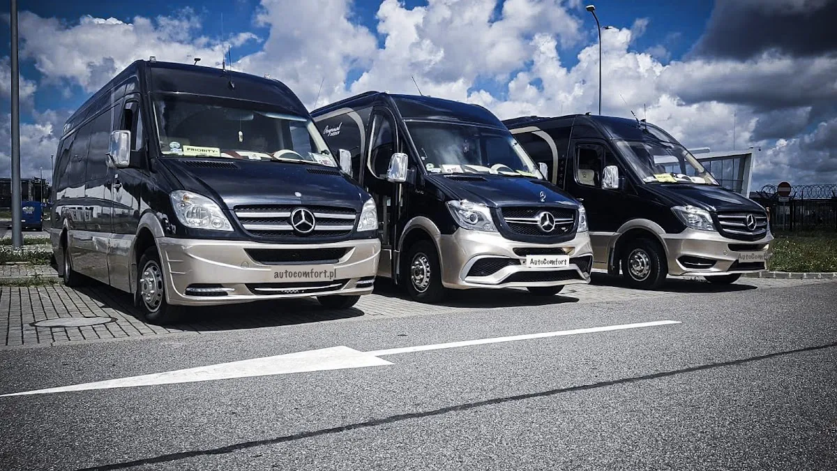 Autokar i flota firmy Wynajem komfortowych busów i autokarów z kierowcą | AutoComfort